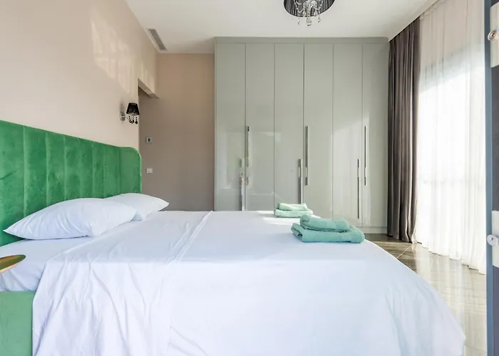 別荘 Daniel マントン