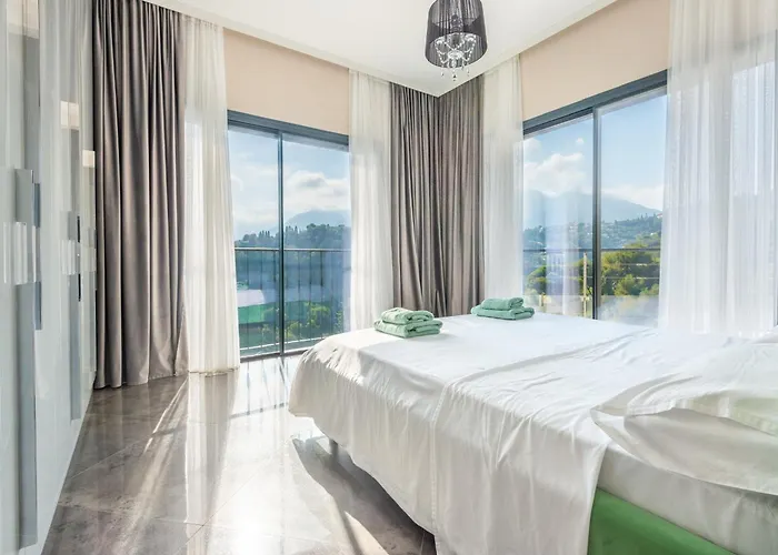 別荘 Daniel マントン